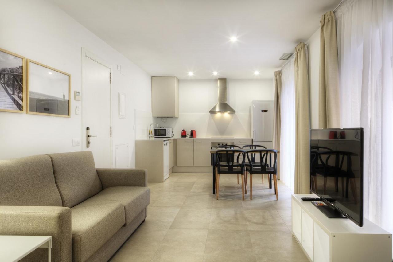 Apartaments Lauria Tarragona Luaran gambar